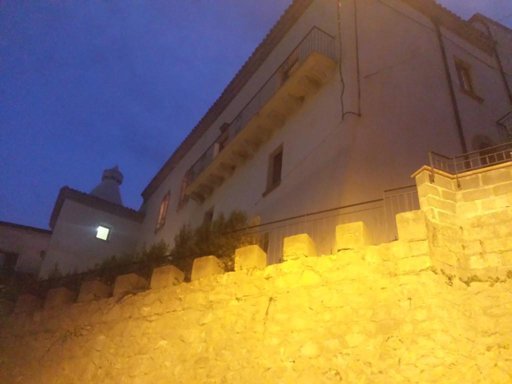 Palazzo Madeo - Residenza D'Epoca Acomodação com café da manhã Crosia Exterior foto