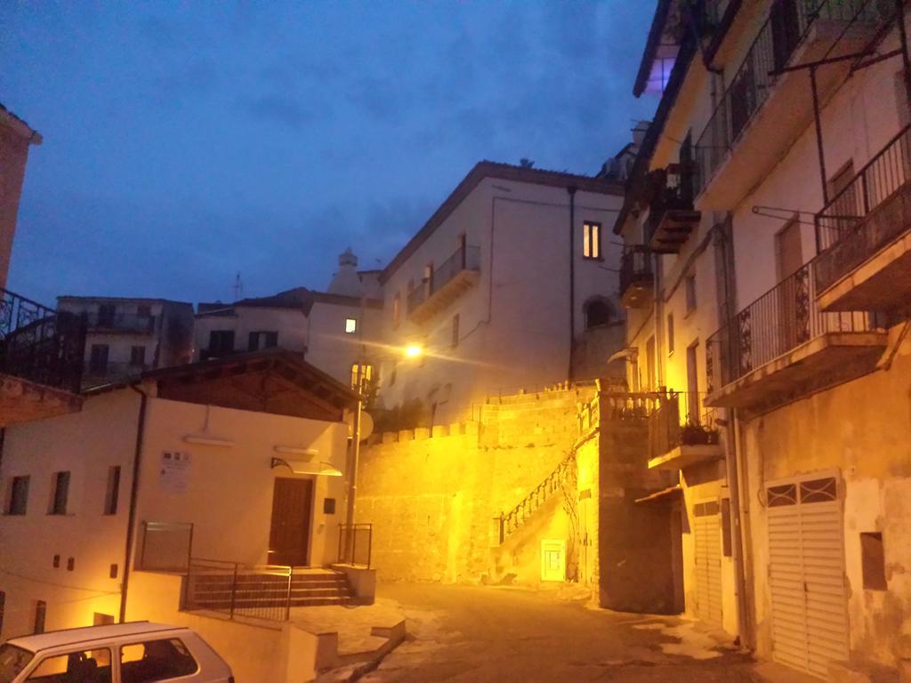 Palazzo Madeo - Residenza D'Epoca Acomodação com café da manhã Crosia Exterior foto